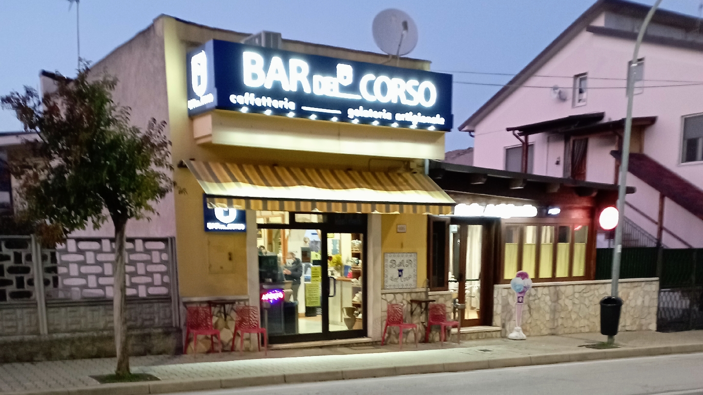 Bar Del Corso Di Salvati Donatella & C. Sas