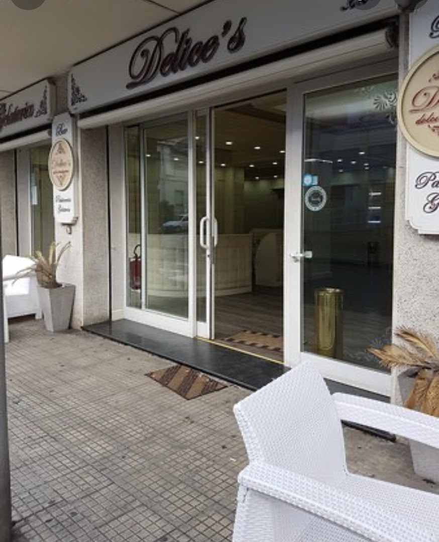 Bar Delice's