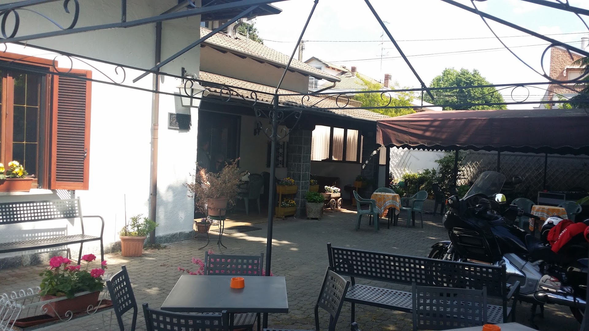 Bar dell'Angelo - Tabaccheria, Pranzi, Lotto, Giochi, Caresanablot