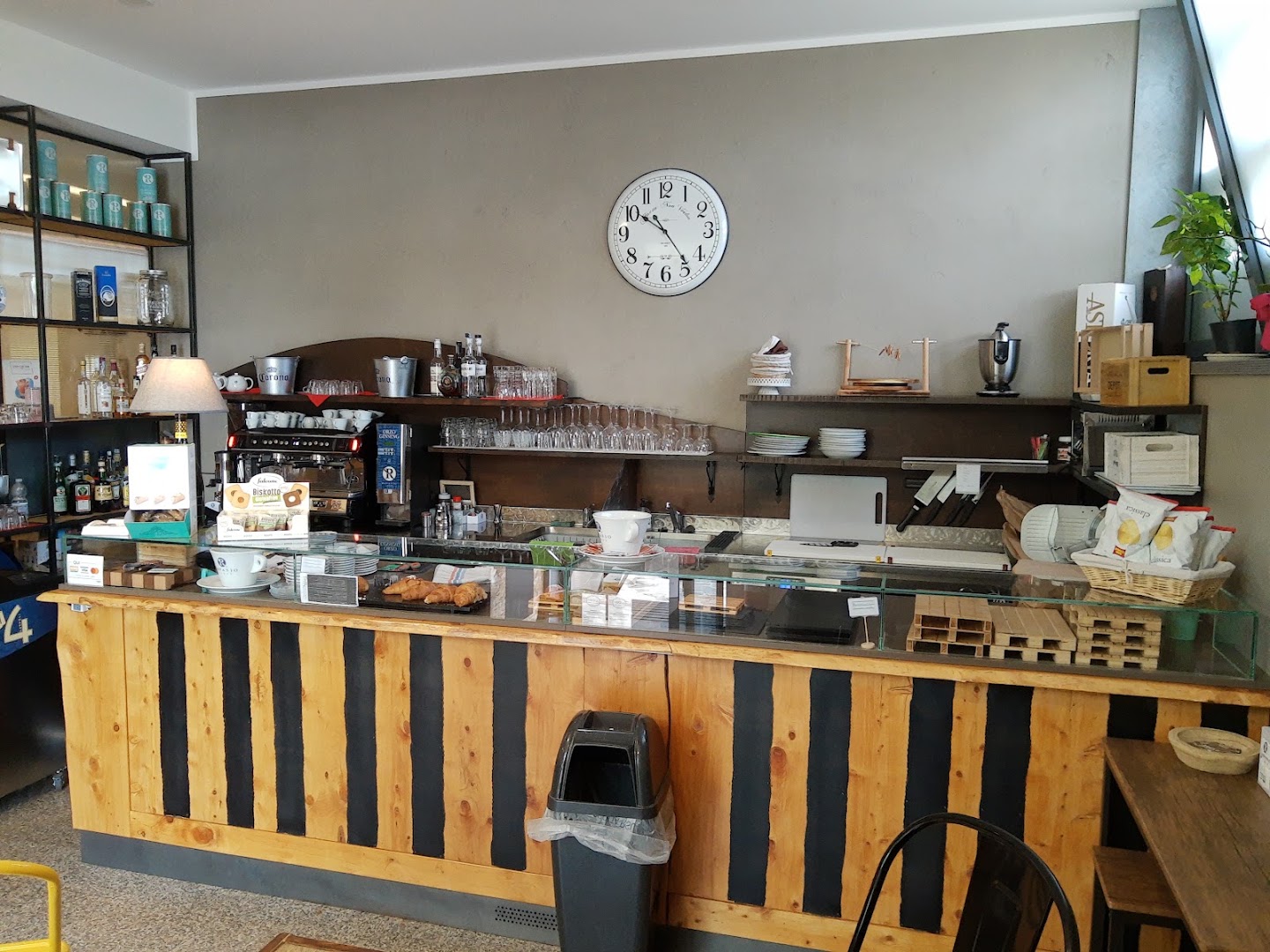 Bar DEPOT