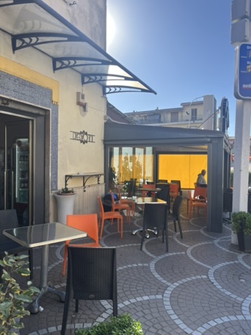 Bar Devoti