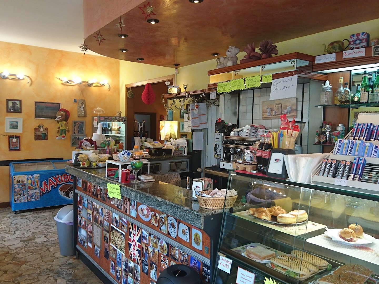 Bar Dismano