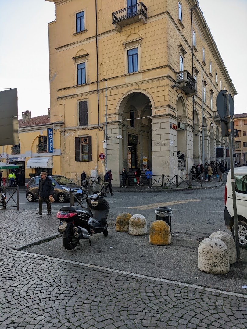 Bar Dogana, Novara