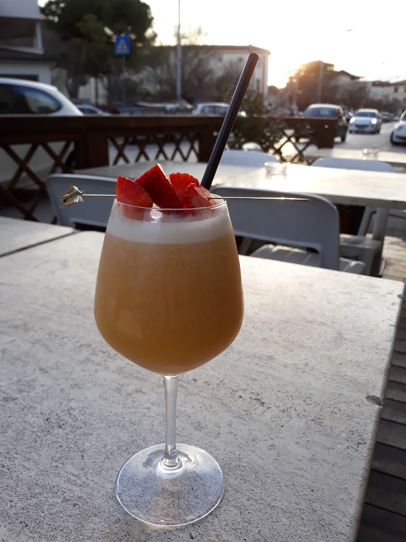 Bar Dribbling Di Laurenti Romina