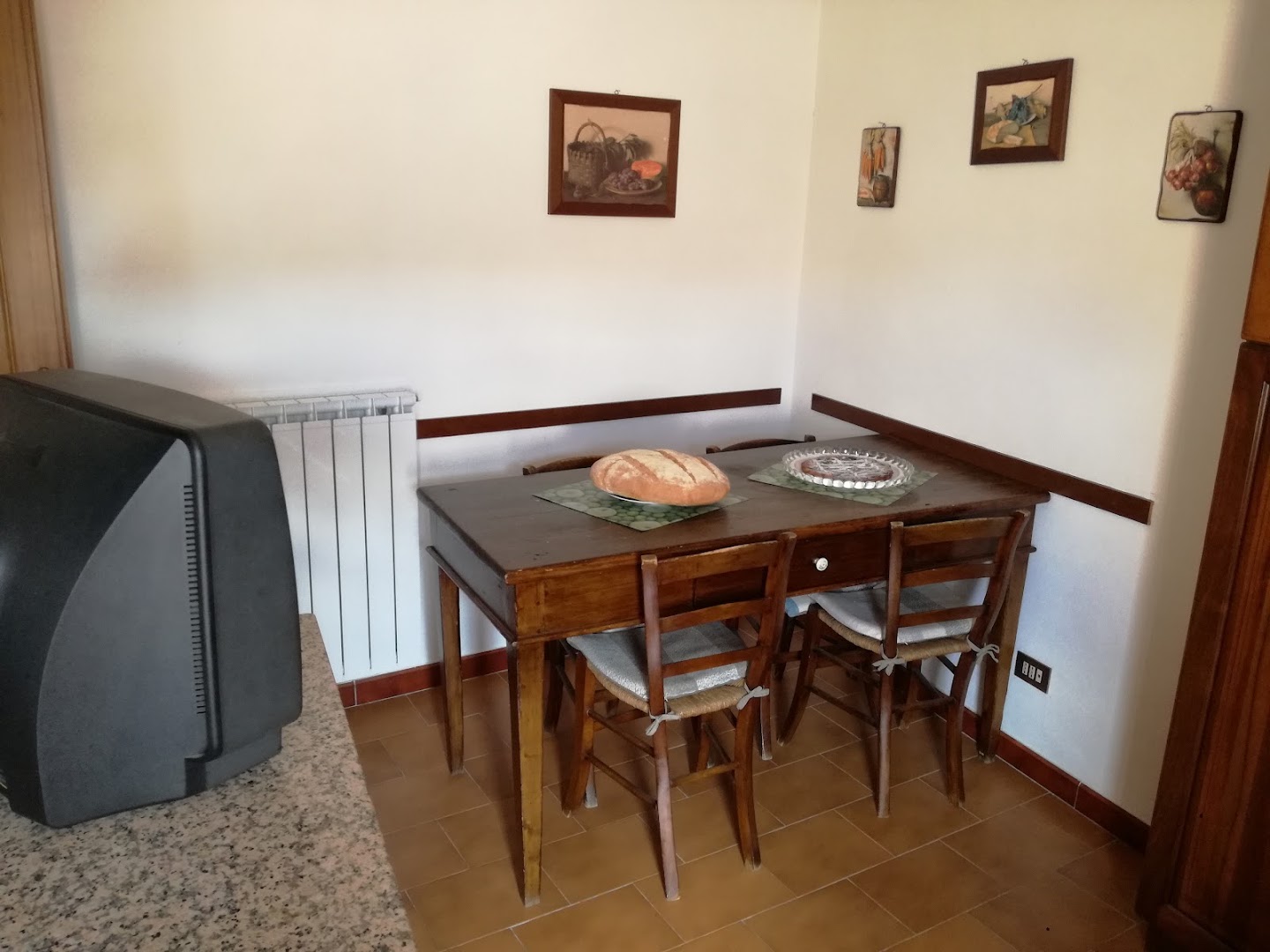 Bar e B&B “Il Leone dell’Appennino” di Vannozzi Roberto, Monteleone di Spoleto