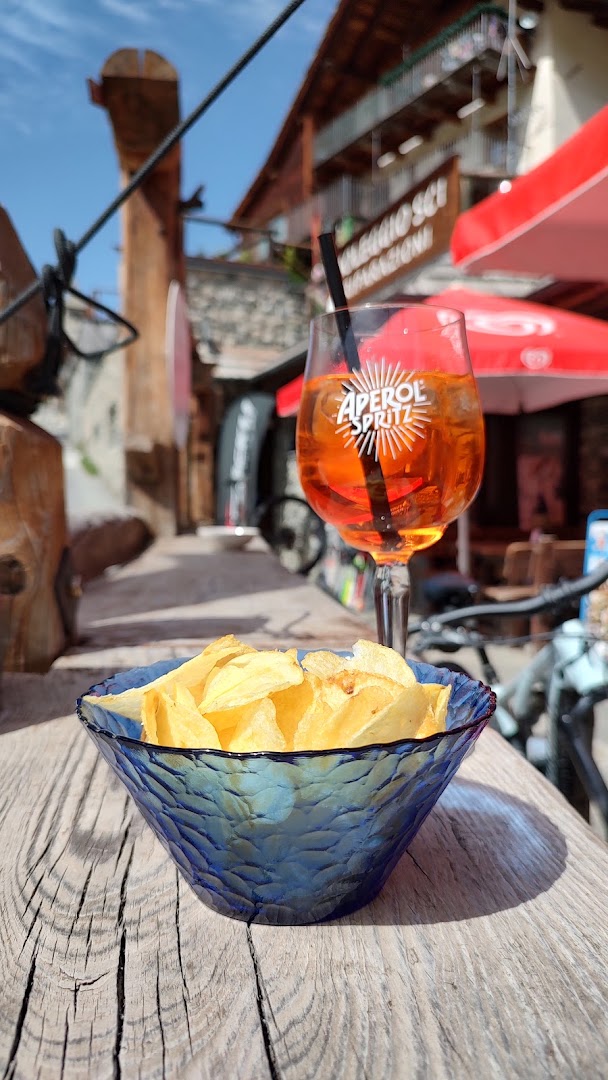 Bar e Noleggio Ski Lodge