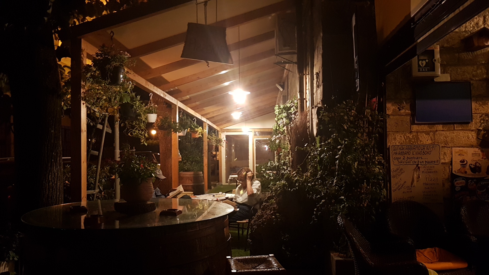 Bar E Tabacchi Falcinelli Marisilva, Palazzo del Pero