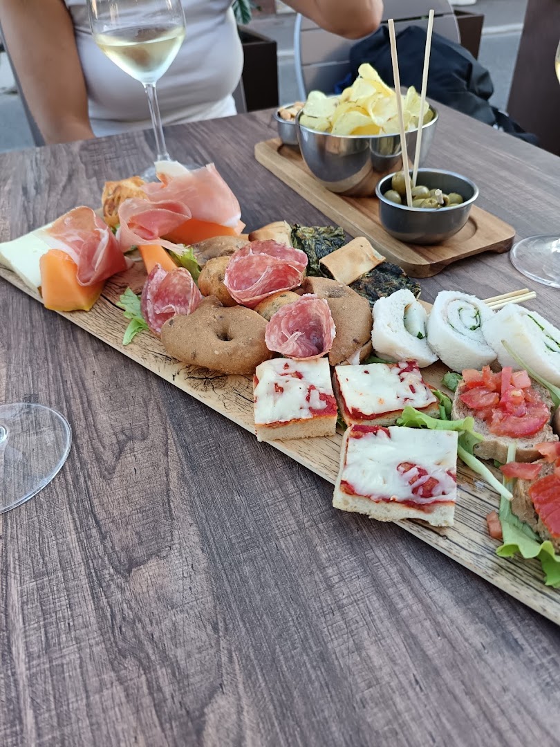 Bar Elena
