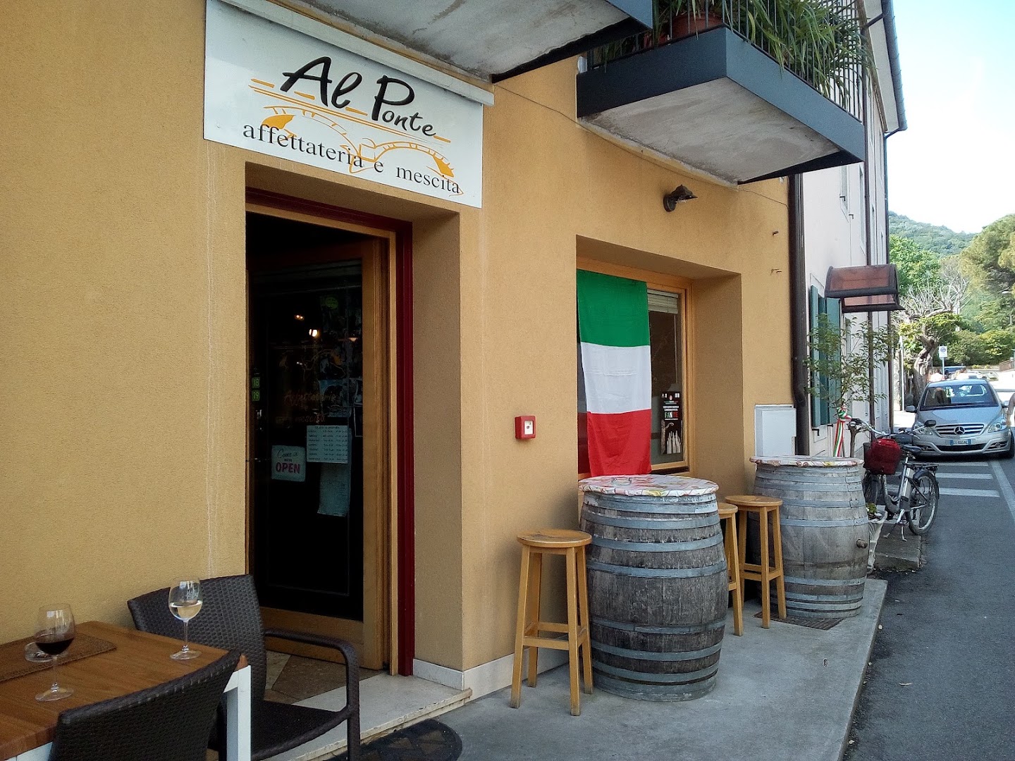 Bar Enoteca "Al Ponte"
