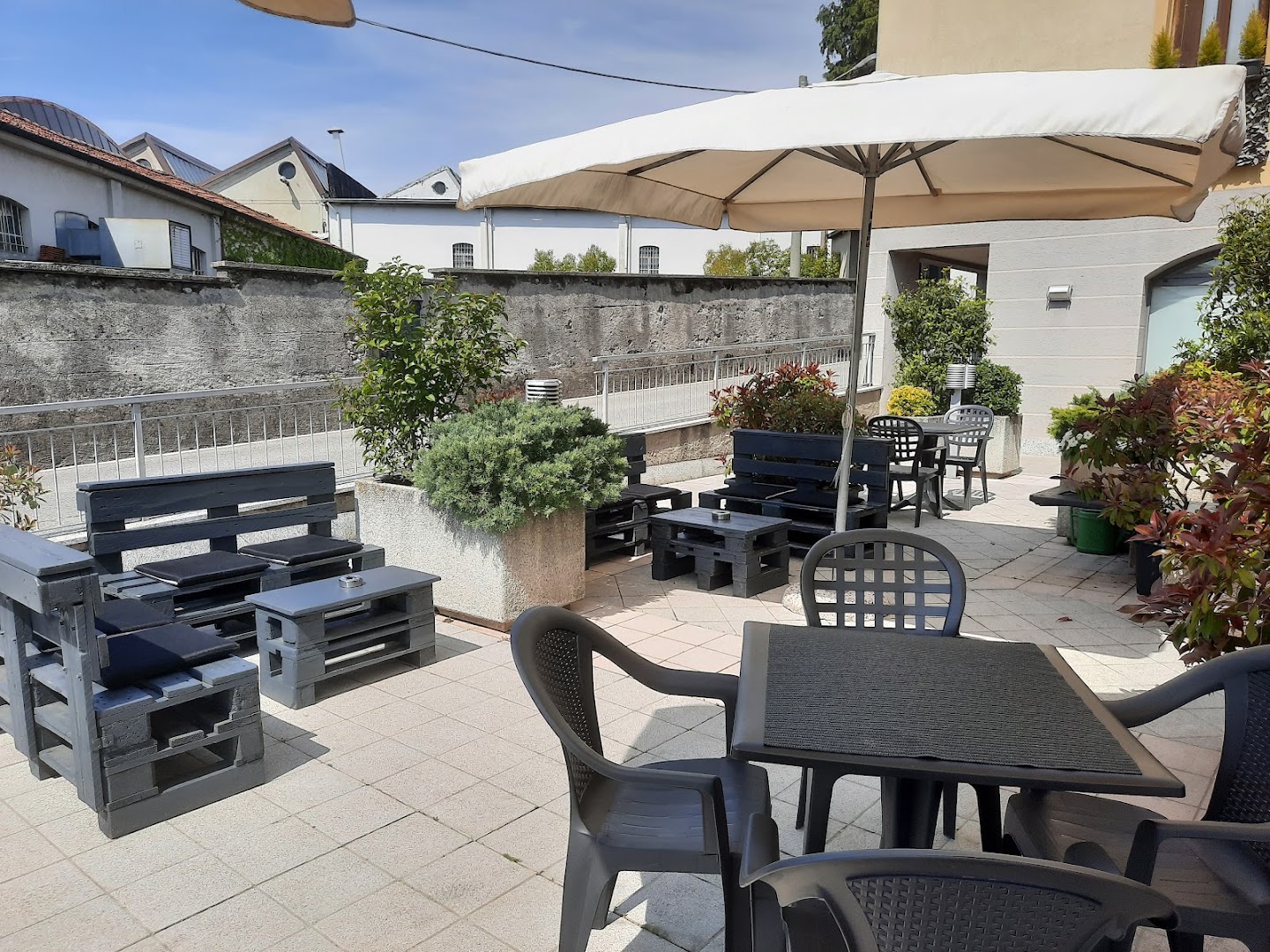 Bar Enoteca la Piazzetta