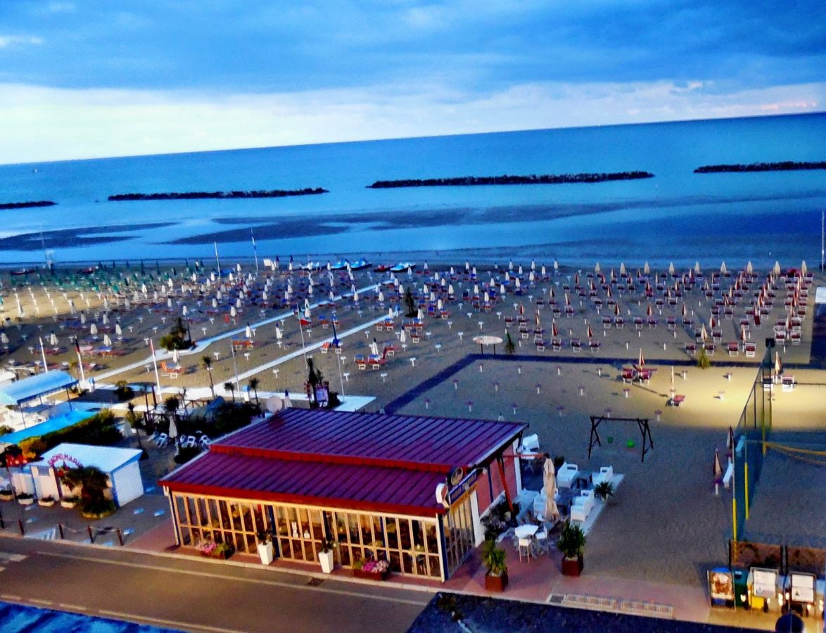 Bar Esedra " Cucina & Pizza "