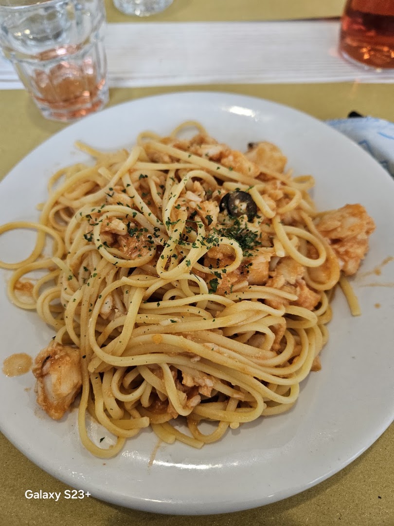 Bar Essenza Drink & Food