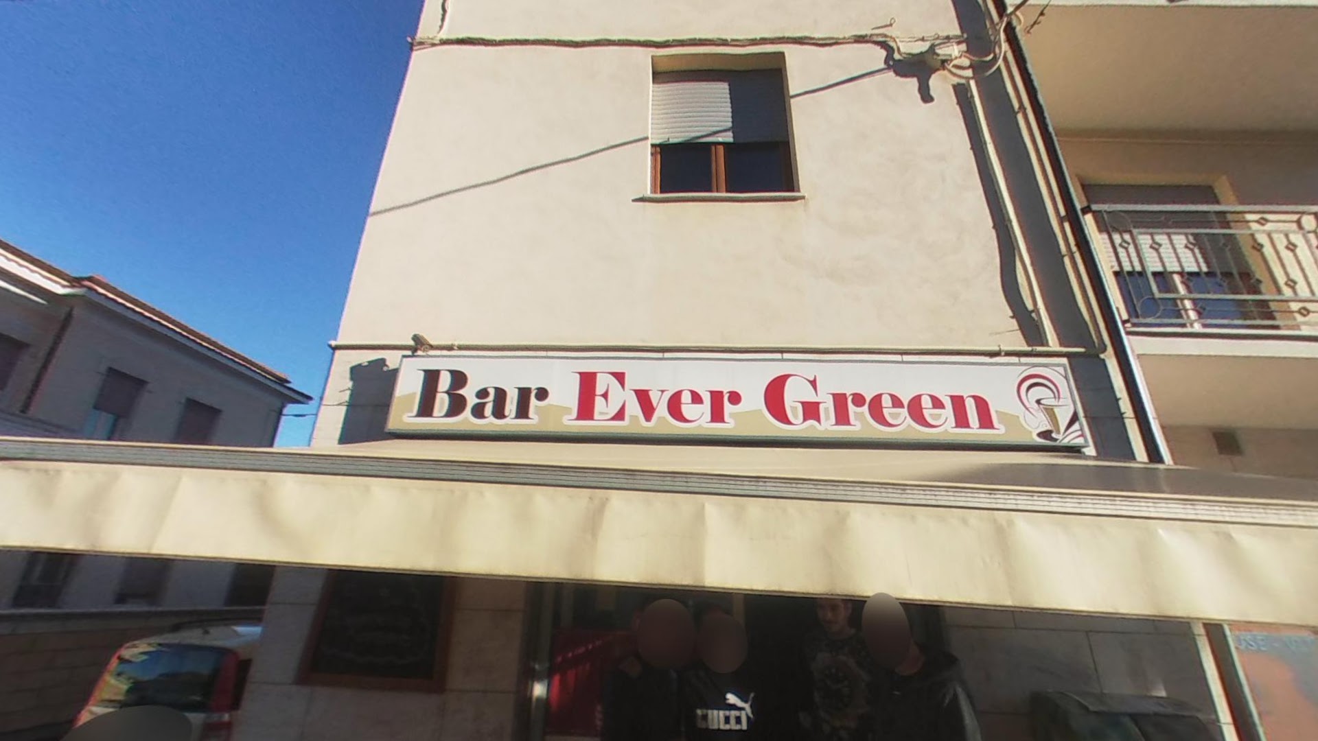 Bar Ever Green Villa Raspa