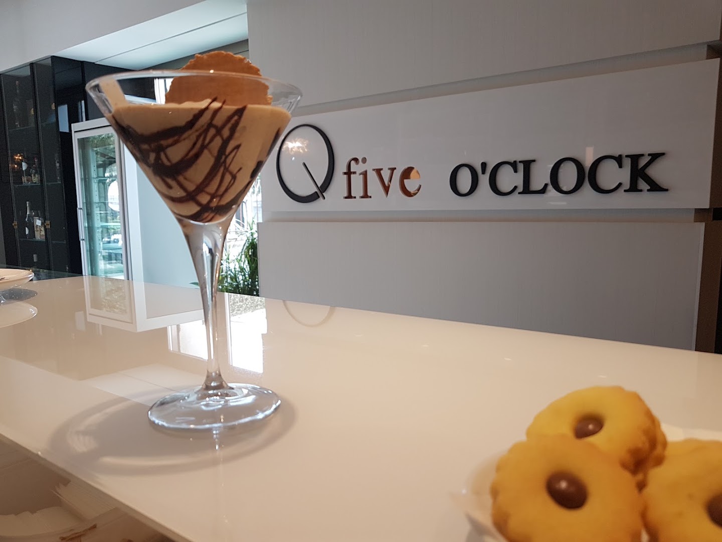 Bar Five O'Clock