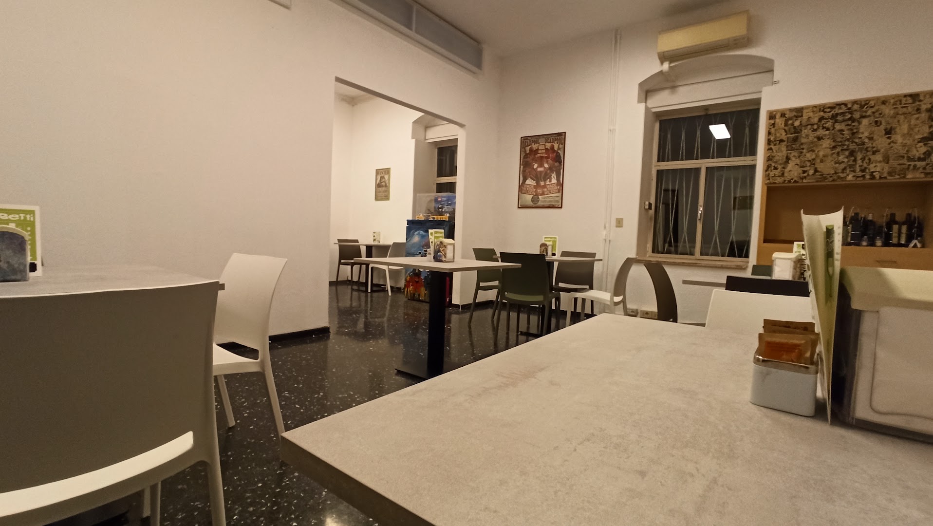 Bar fumetteria MORETTI, Udine