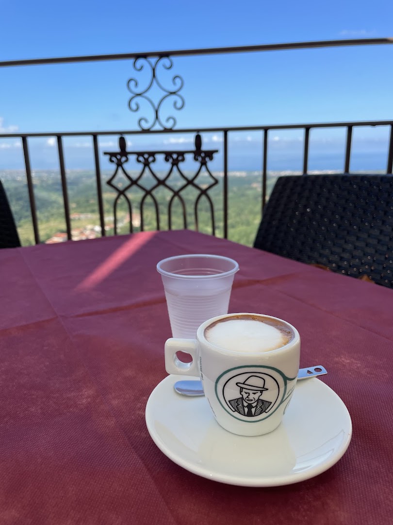 Bar Gelateria Artigianale Pub A Chiazza