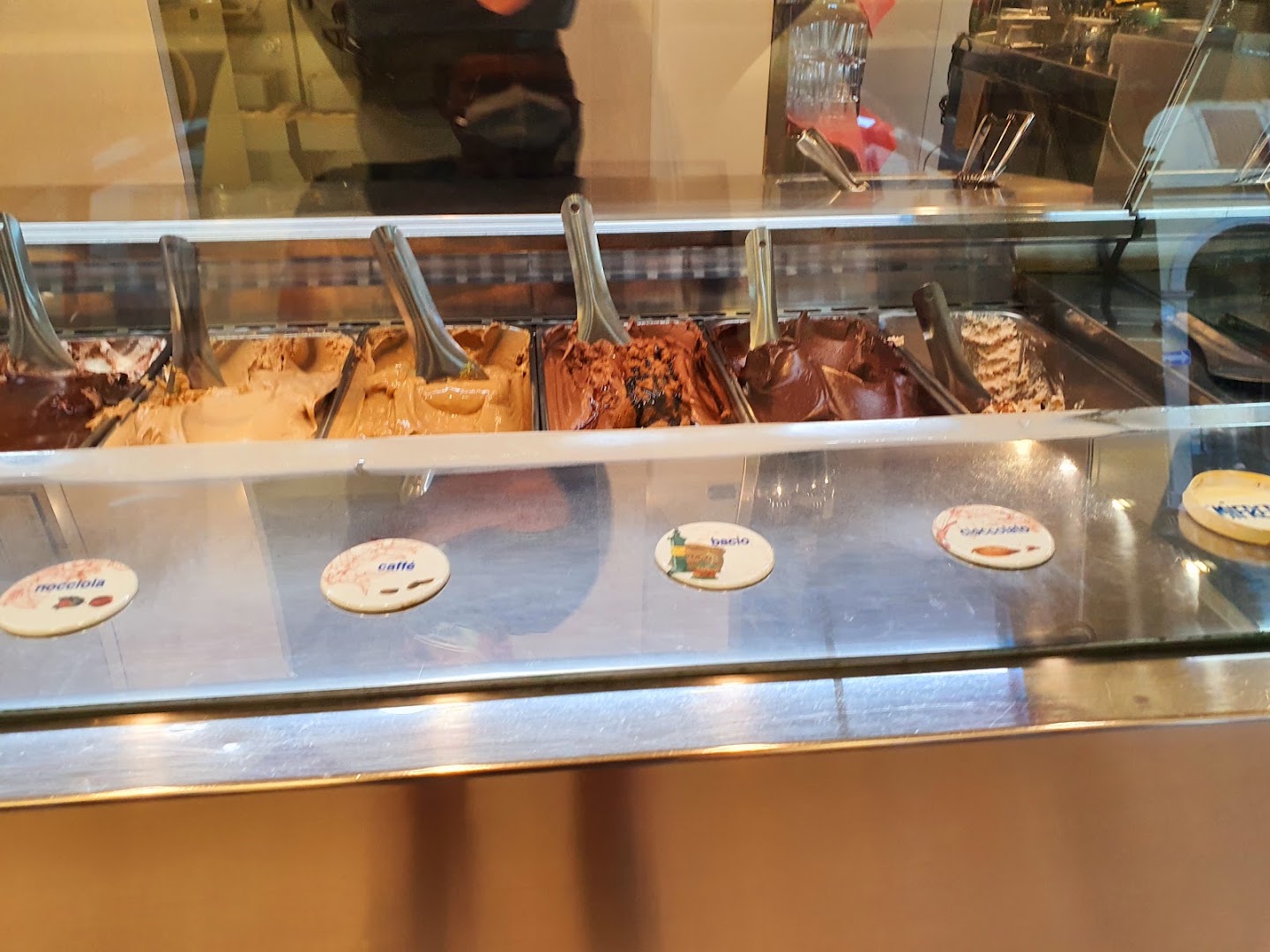 BAR GELATERIA ARZANO