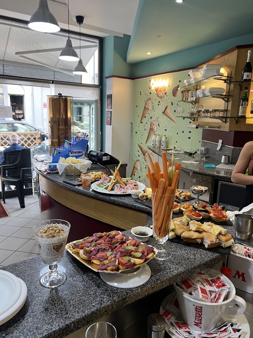 Bar gelateria Giola