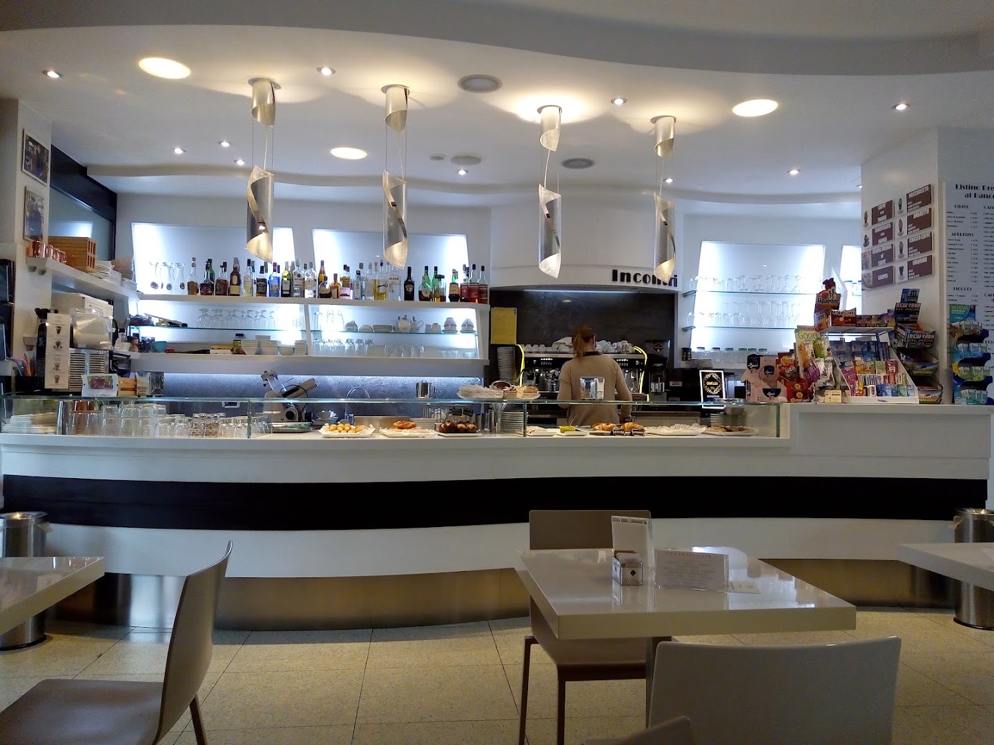 BAR GELATERIA INCONTRI