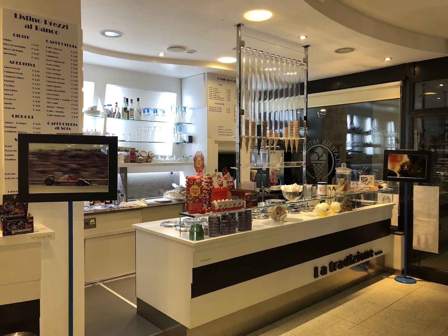 BAR GELATERIA INCONTRI