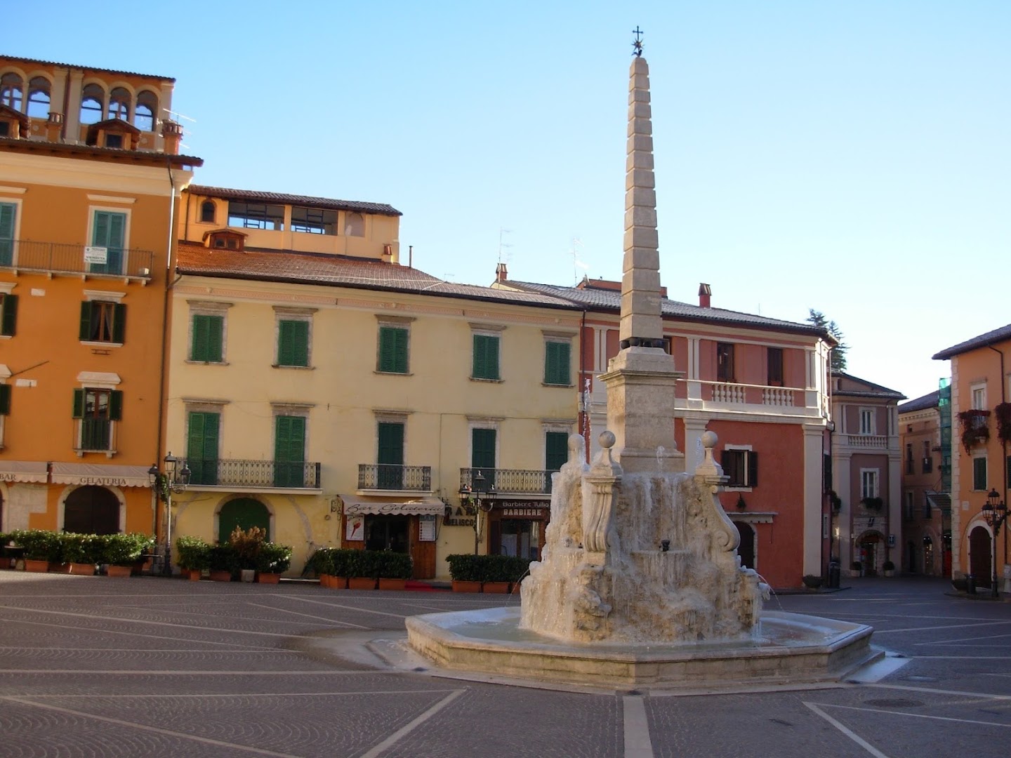 Bar Gelateria "Obelisco" produzione propria