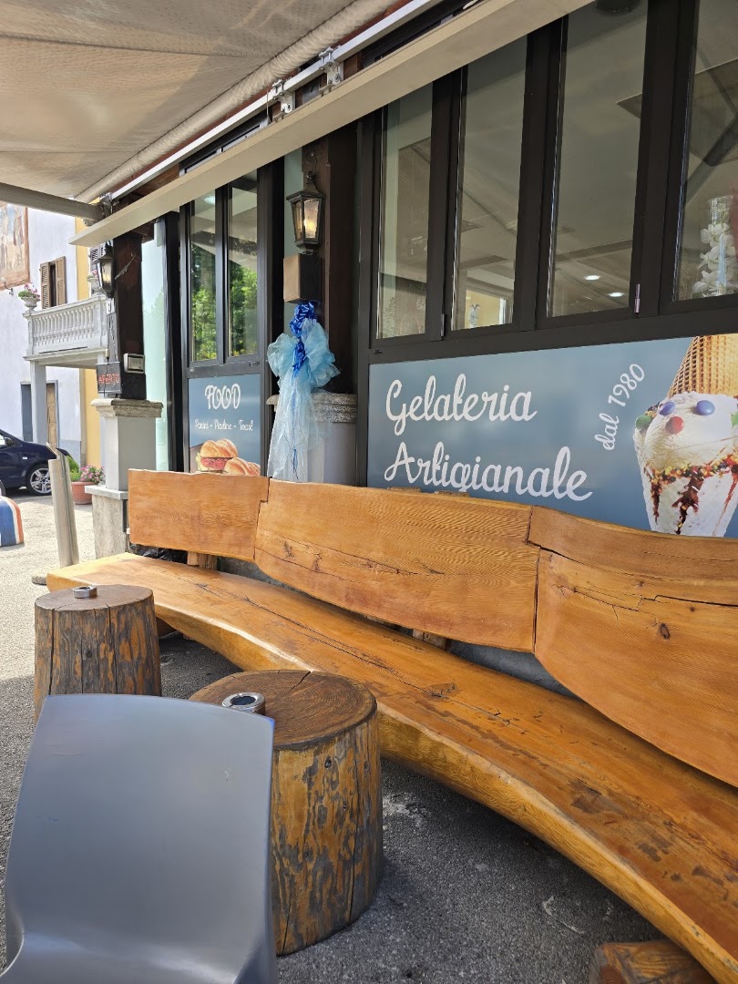 Bar Gelateria Olmo Gera Lario