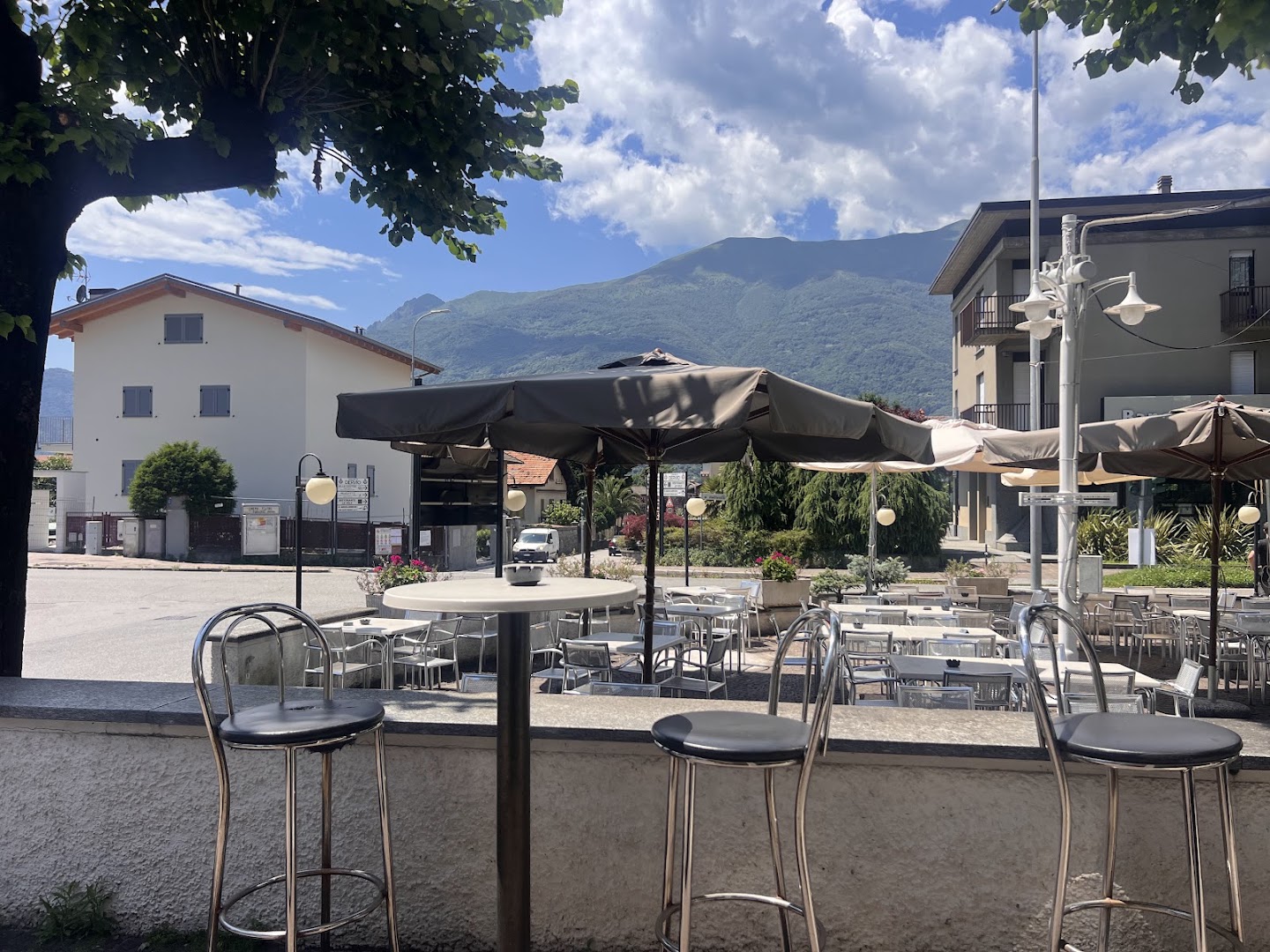 Bar Gelateria Pin - Burgheria Pizzeria