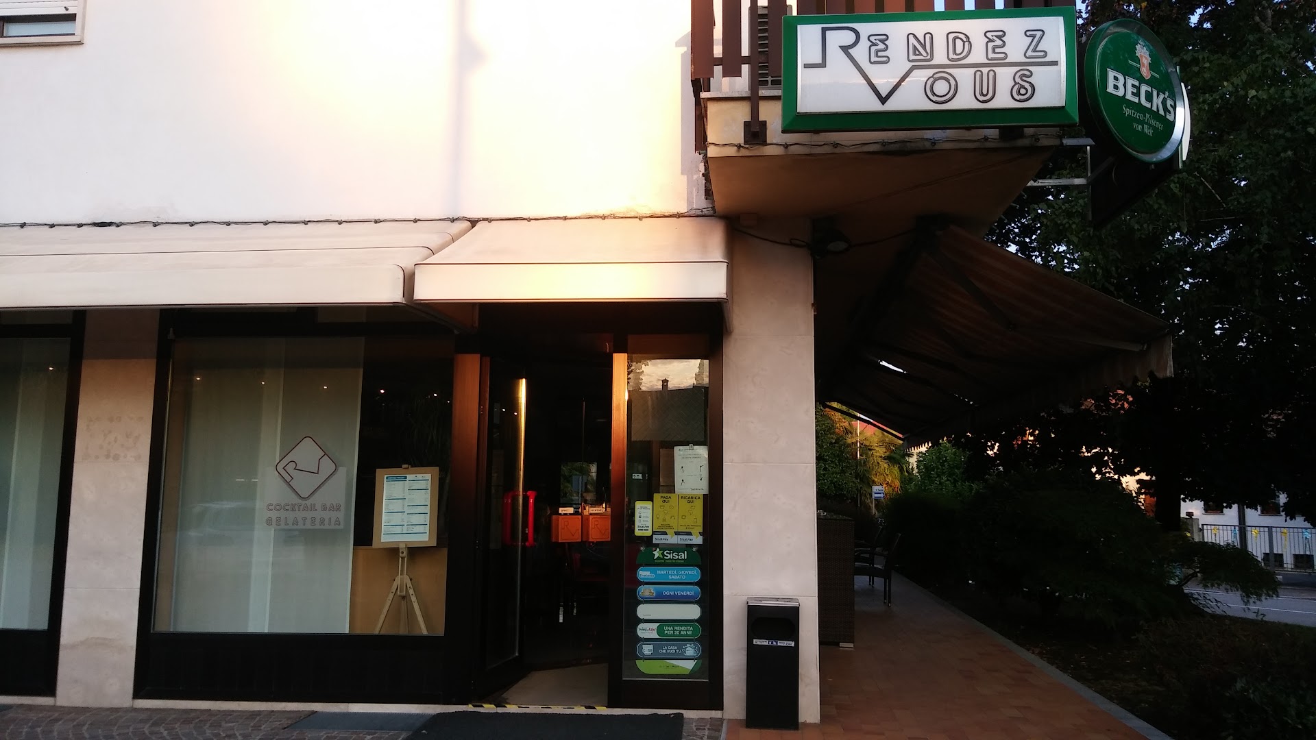 Bar Gelateria Rendez Vous