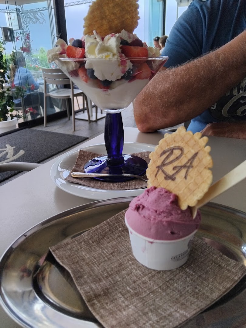 Bar Gelateria Riva Azzurra