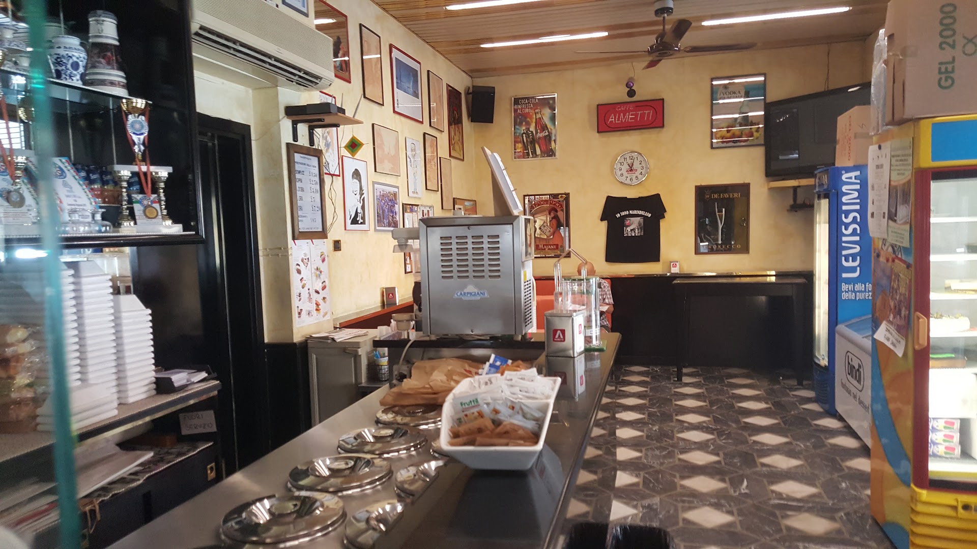 Bar Gelateria Snoopy