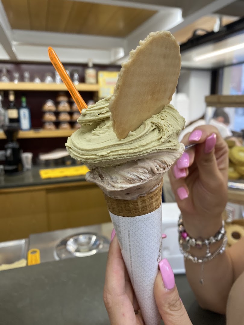 BAR GELATERIA VENUTI