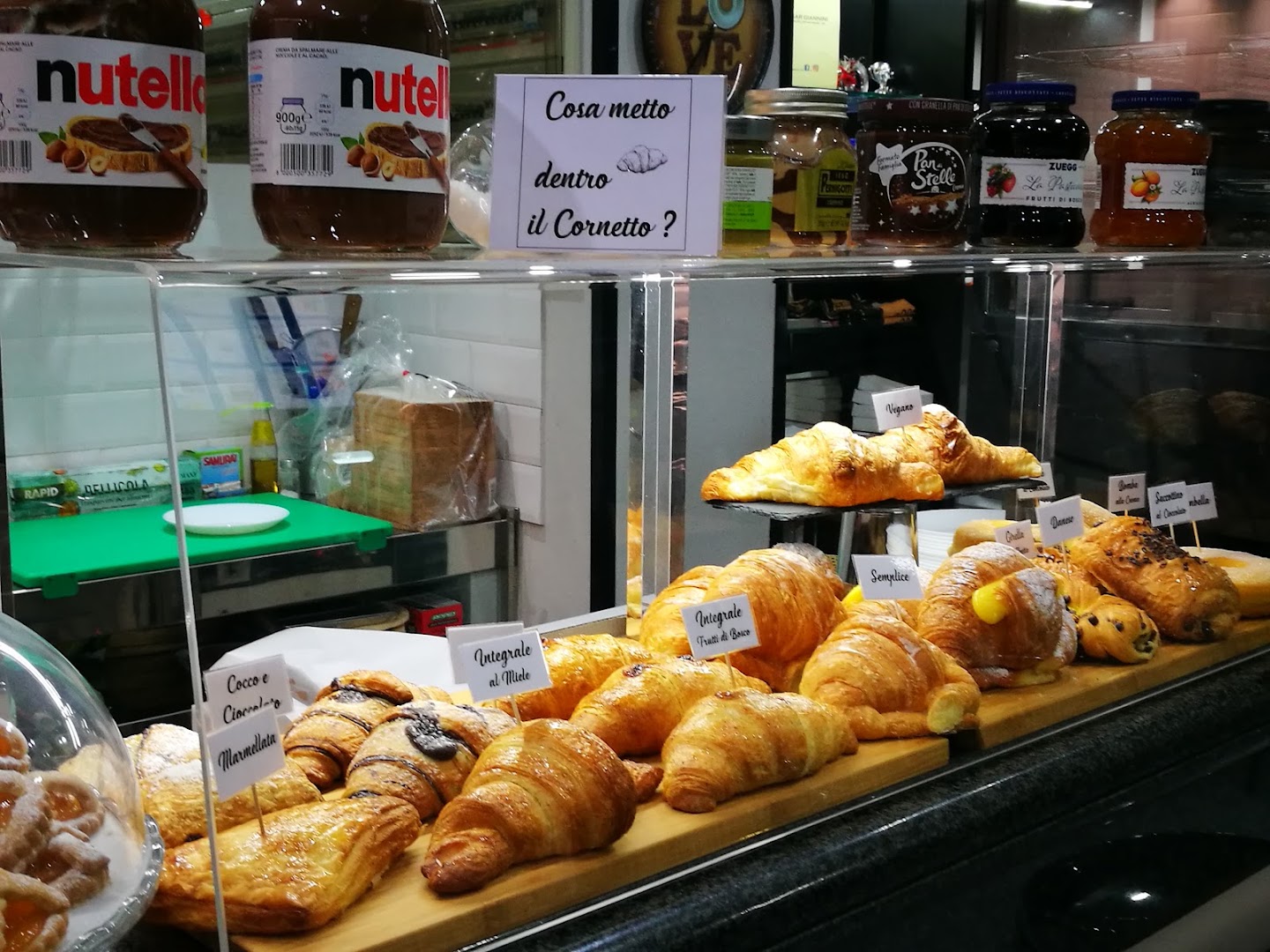 Bar Giannini
