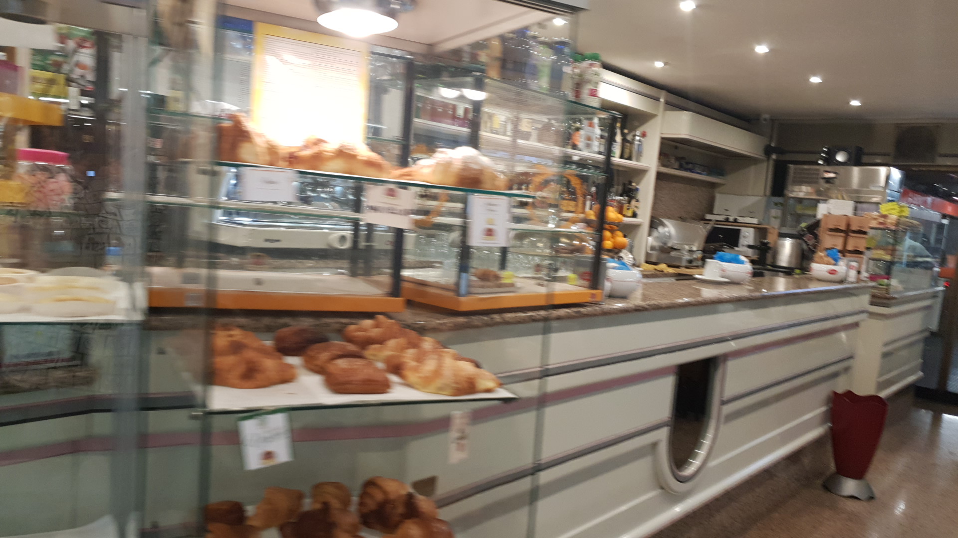 BAR GORLA, Milano