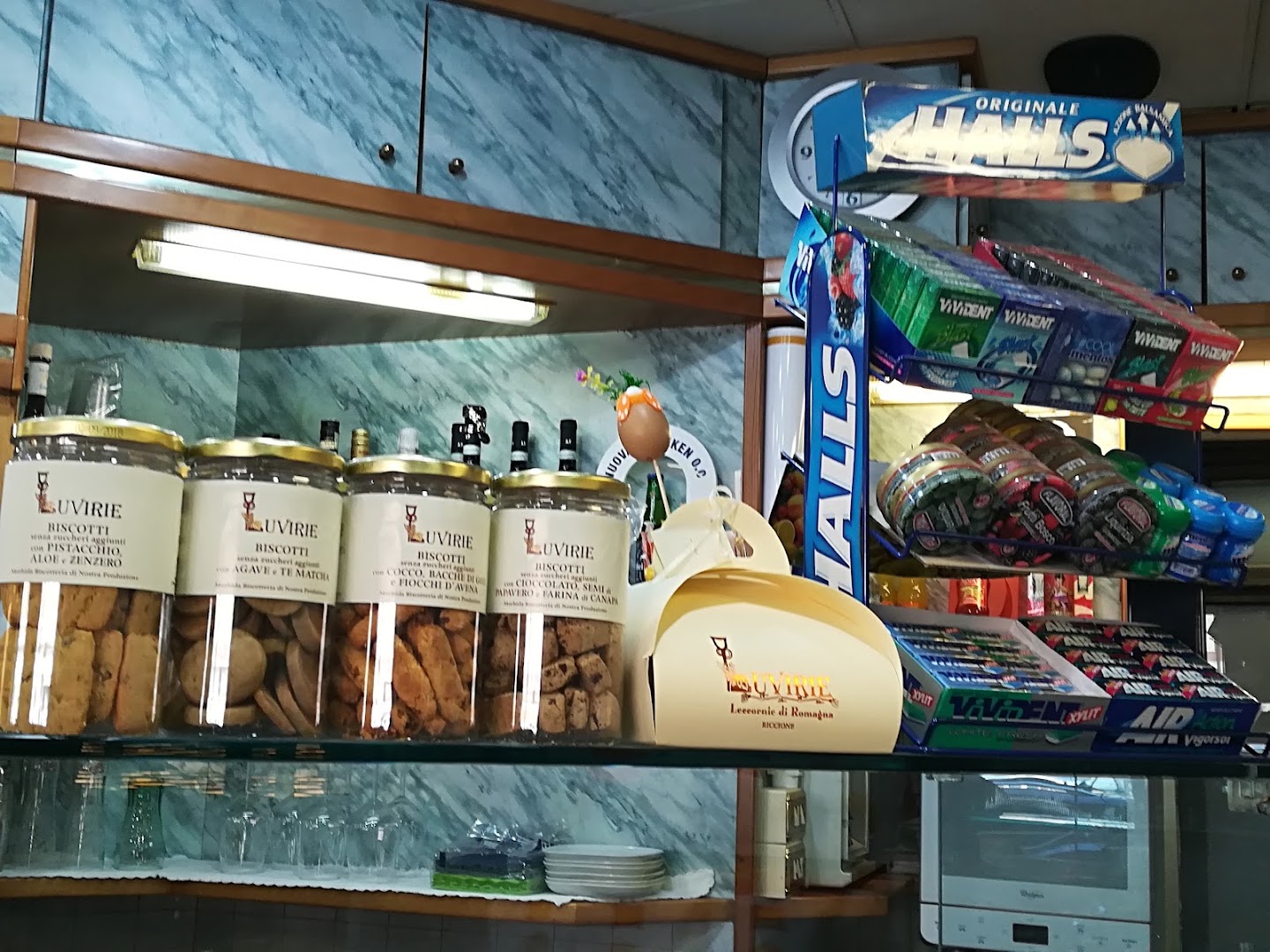 BAR GUGLIA SNC di Debbia e Banchio