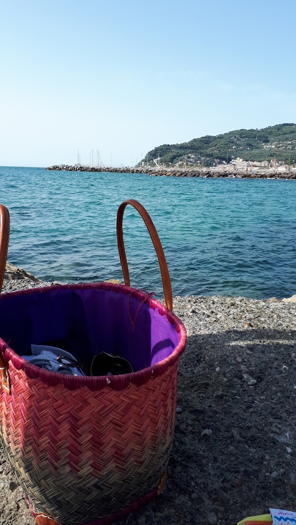 Bar Holidays Di Ardissone Giuliano