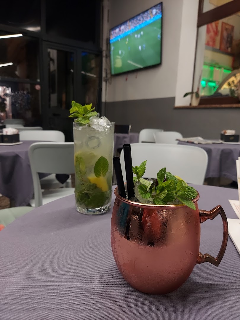Bar Il Punto D'Incontro Gelateria Dei F.Lli Lttarru Snc