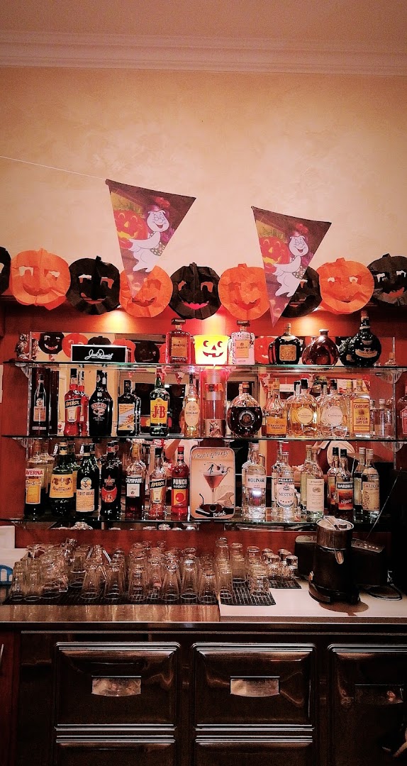 Bar Iris