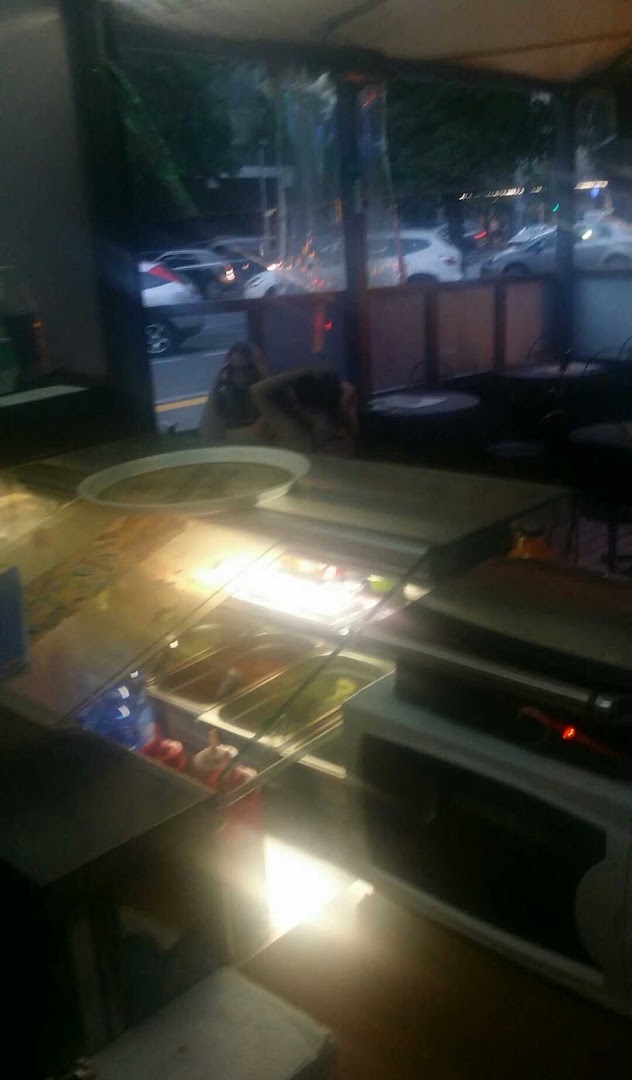 Bar kebab Singh Rajinder, Brescia