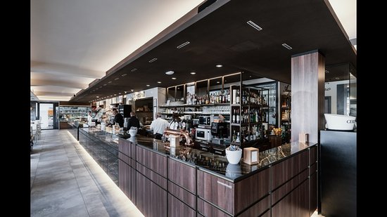 Bar Krystal