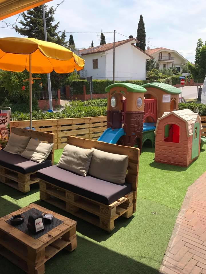 Bar La Piazzetta - Villo sas