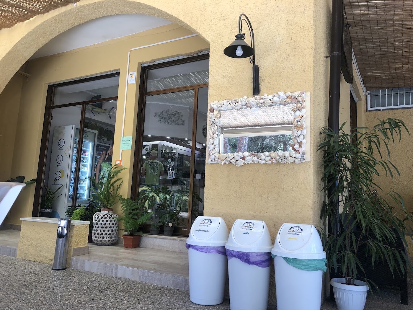Bar Lacona
