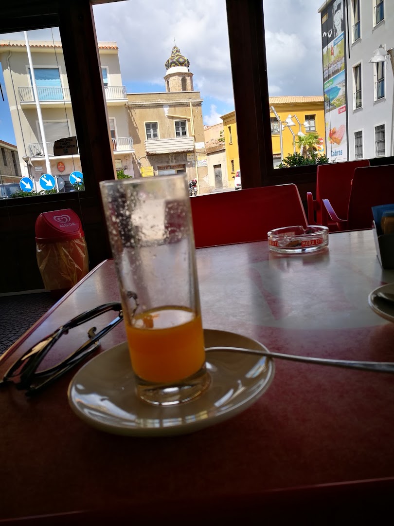 BAR L'Aperitivo CABRAS
