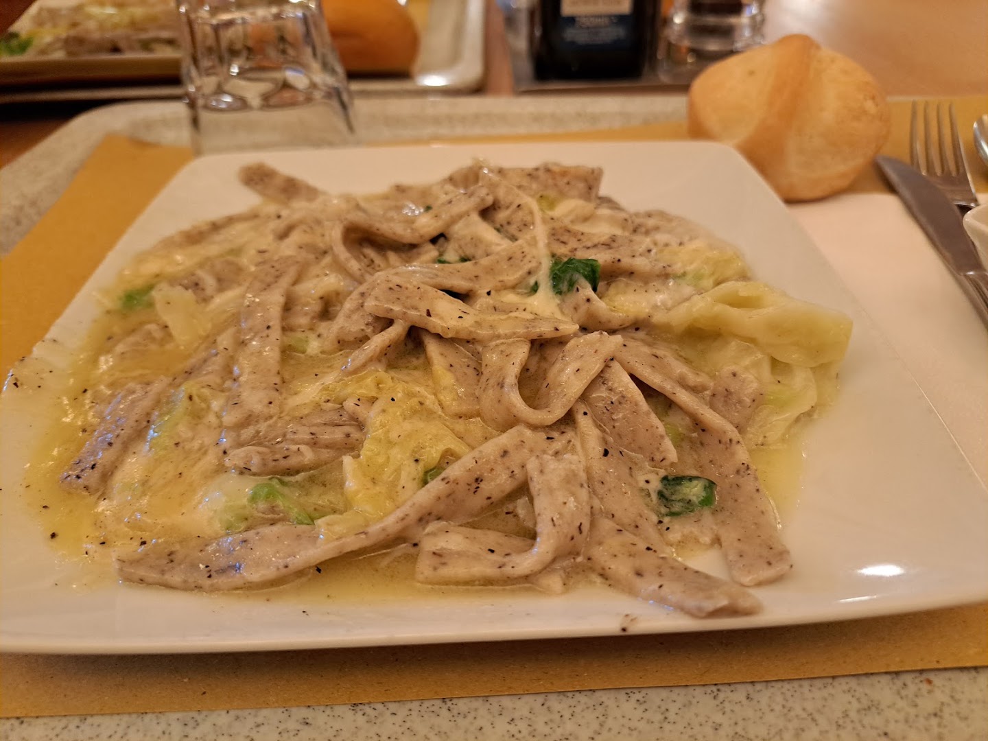 Bar Le Corti, Tavola Calda