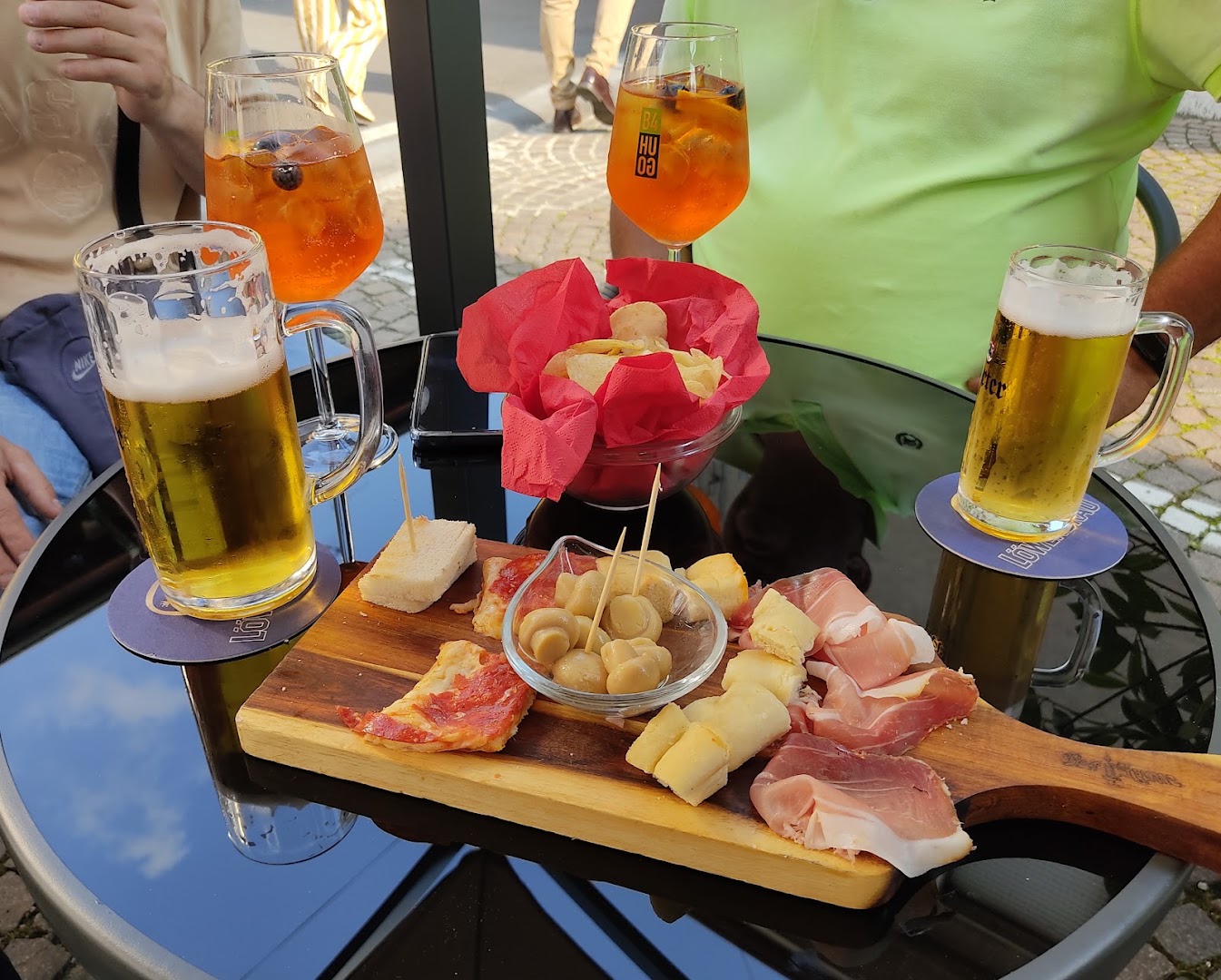 BAR LEO Vanzaghello, Vanzaghello