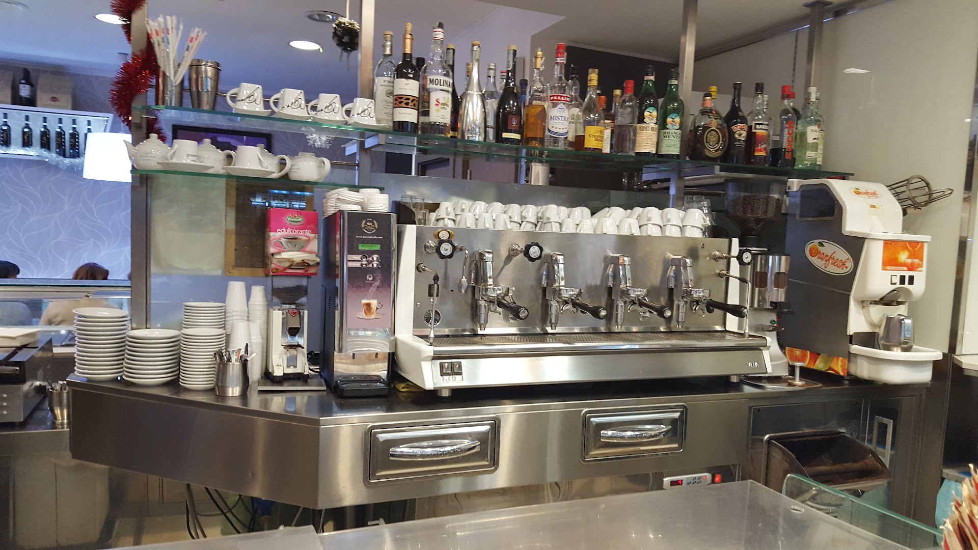 Bar Leonardi