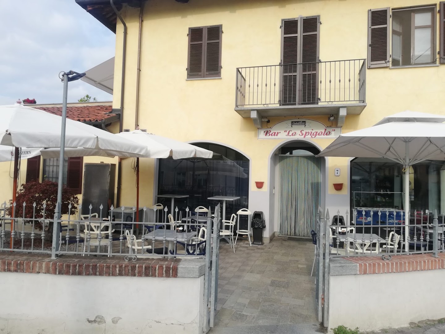Bar Lo Spigolo di Fruttero Elena