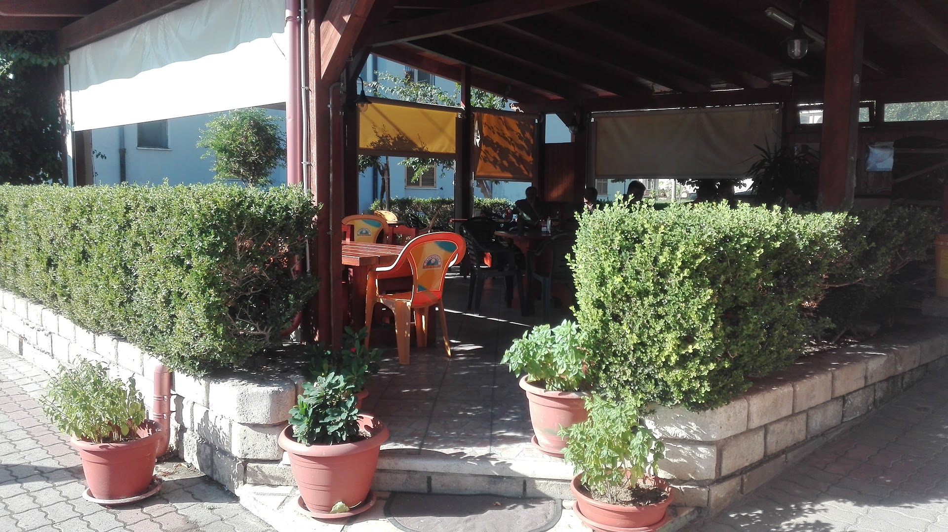 Bar Lollo Tabacchi Edicola Ric. Lotto, Sisal , Banca 5, self service 24h. Wi-Fi free