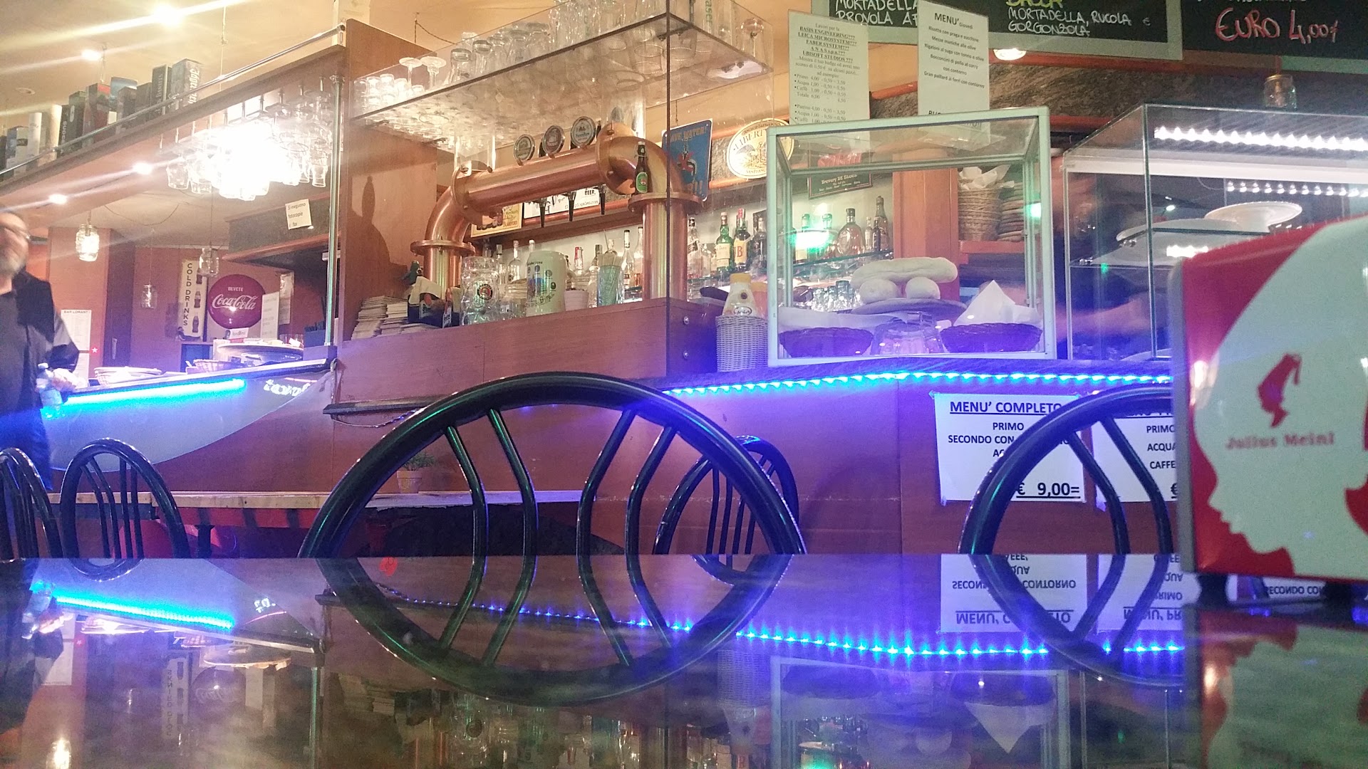 Bar Lorant