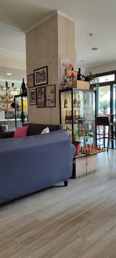 Bar LungoLago