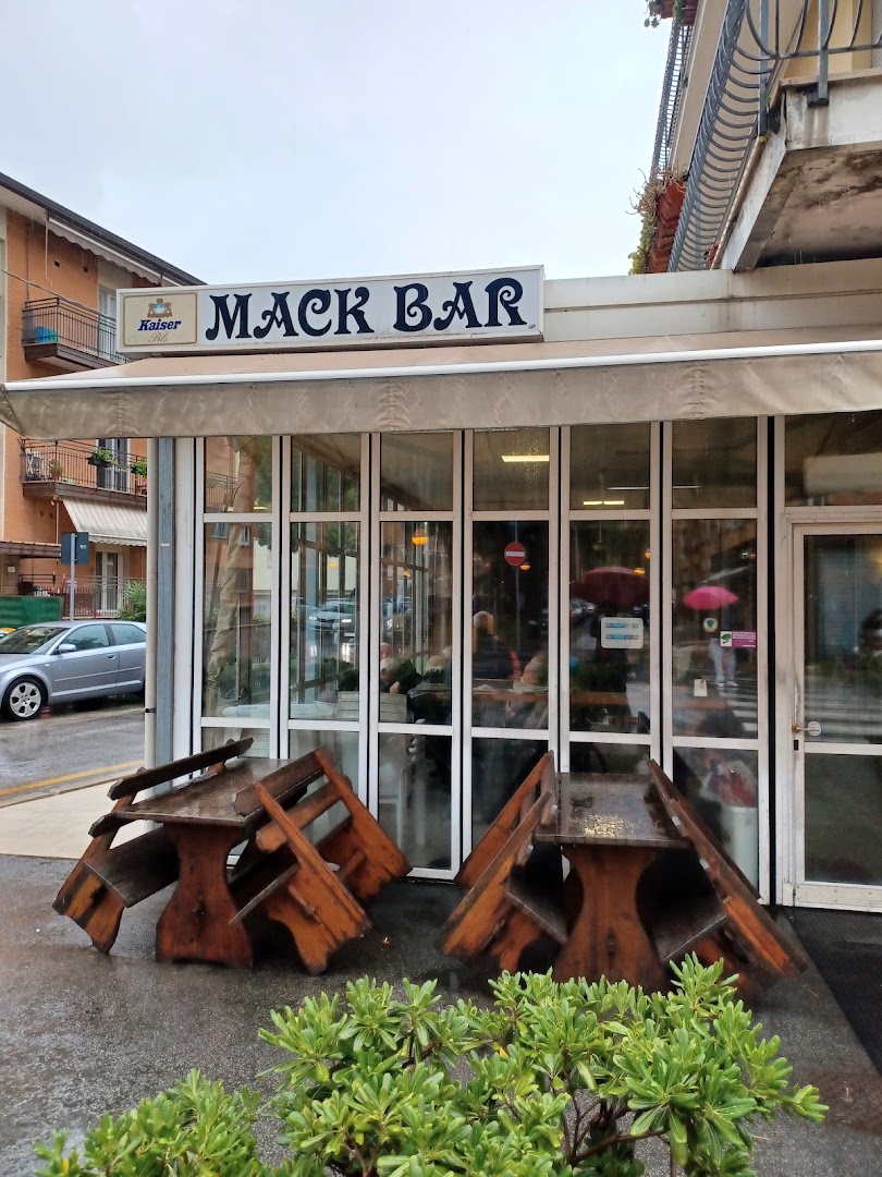 Bar Mack